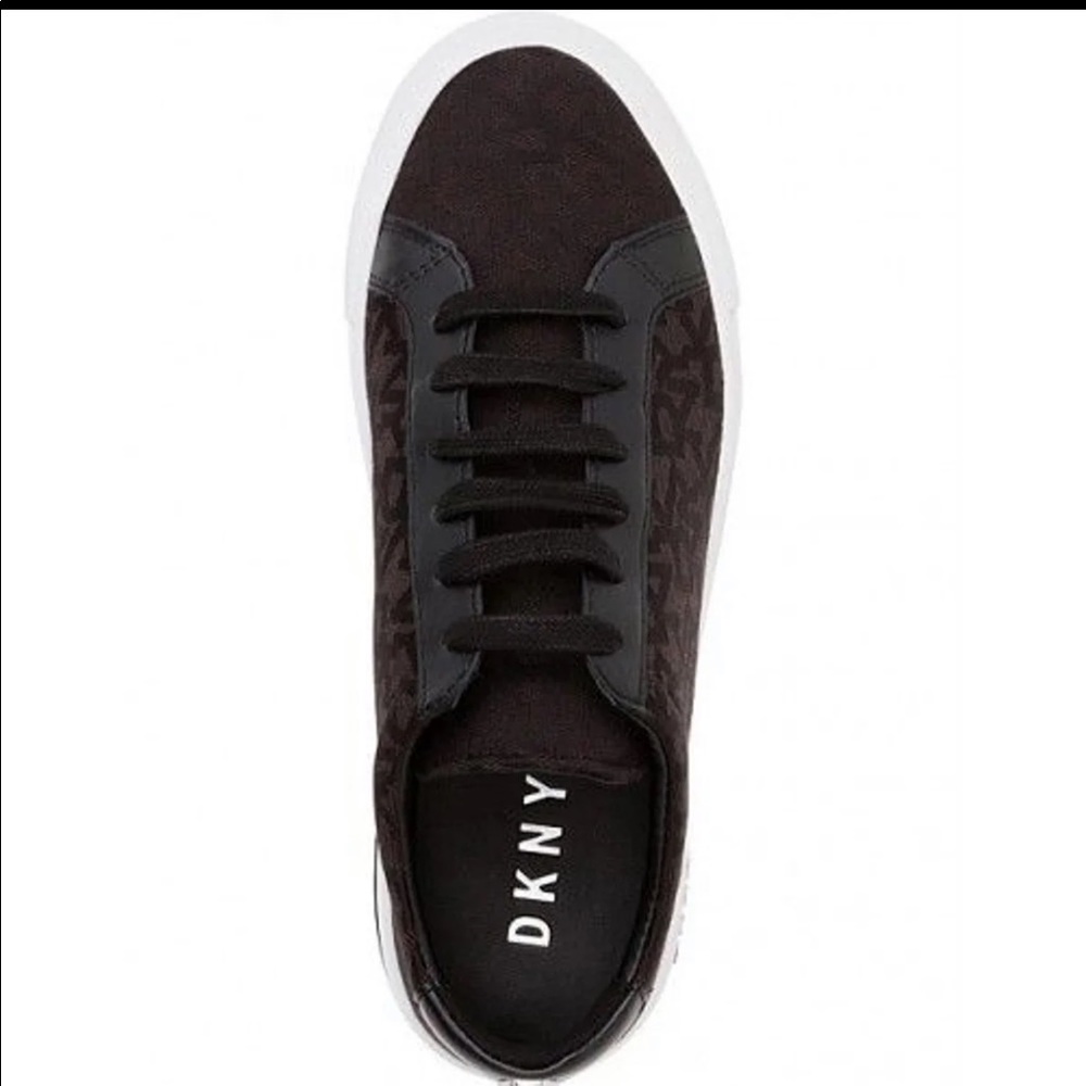 DKNY COURT LACE UP SNEAKERS